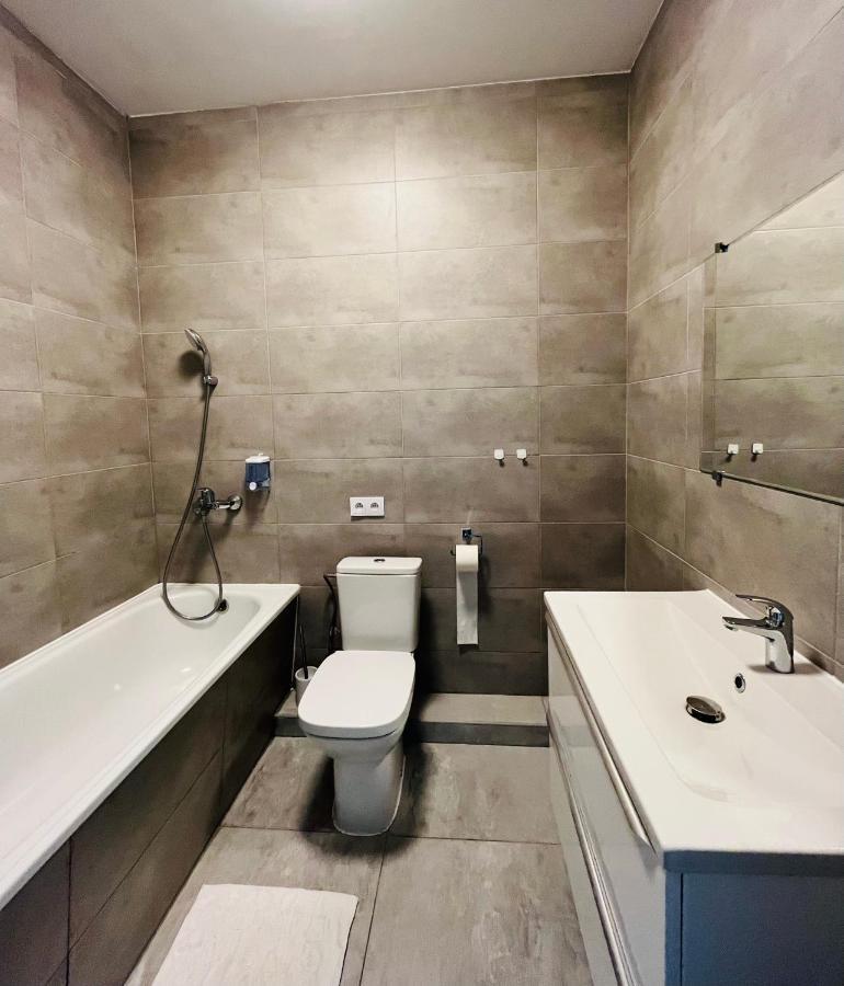 Airport Comfy Guest Home Varşova Dış mekan fotoğraf