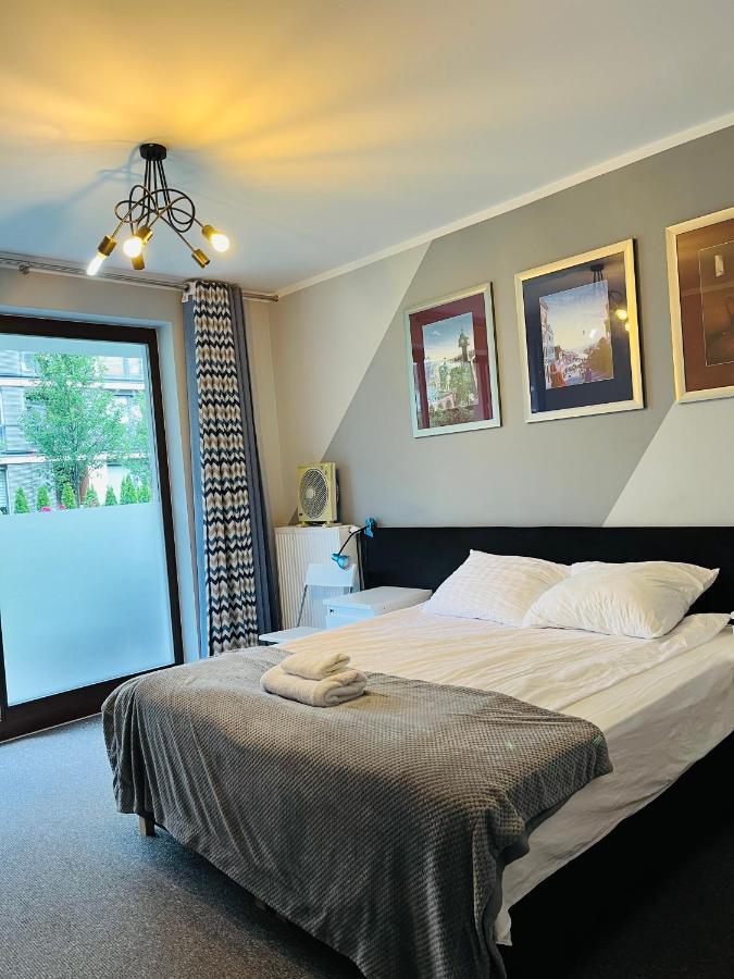 Airport Comfy Guest Home Varşova Dış mekan fotoğraf